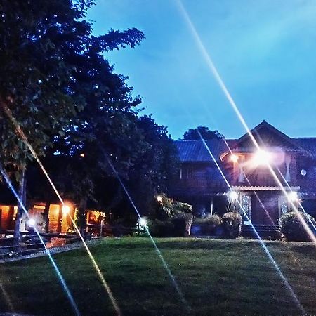 The Local Story Resort Ban Mon Talaeng 外观 照片