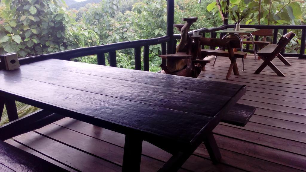 The Local Story Resort Ban Mon Talaeng 外观 照片