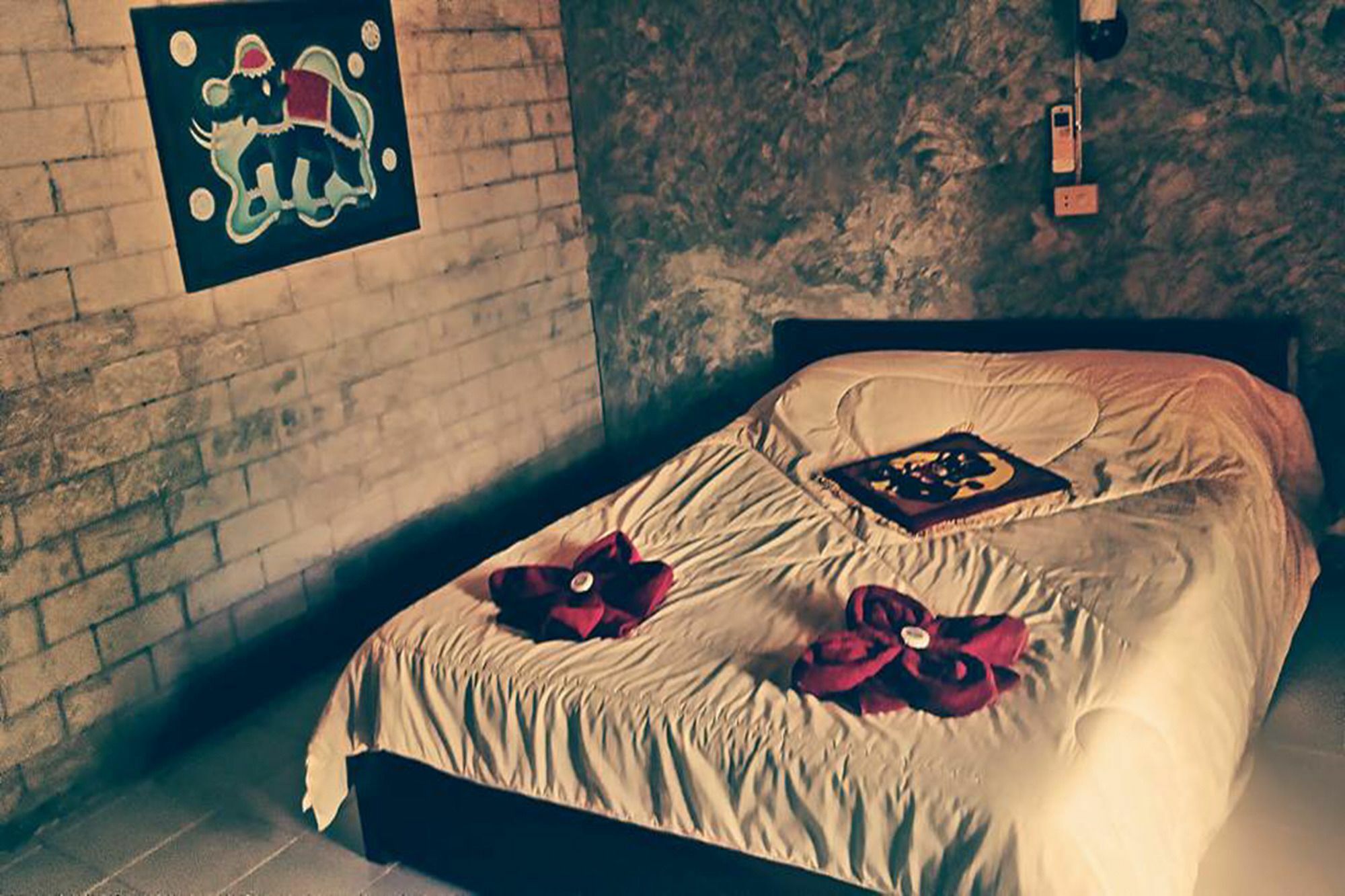 The Local Story Resort Ban Mon Talaeng 外观 照片